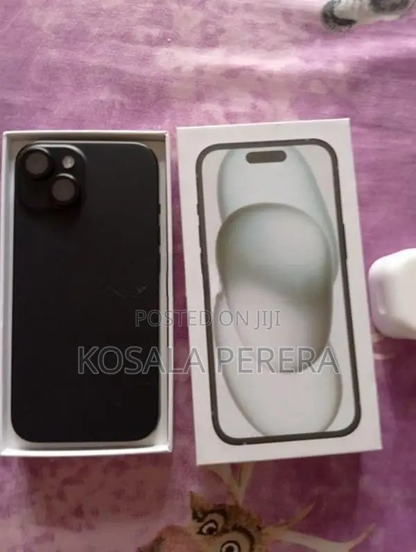 Apple iPhone 15 (Used)