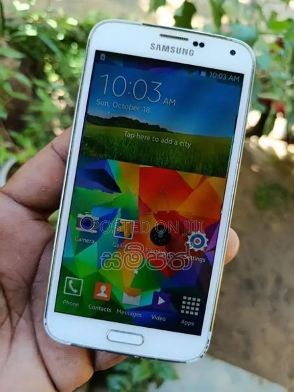 Samsung Galaxy S5 (Used)
