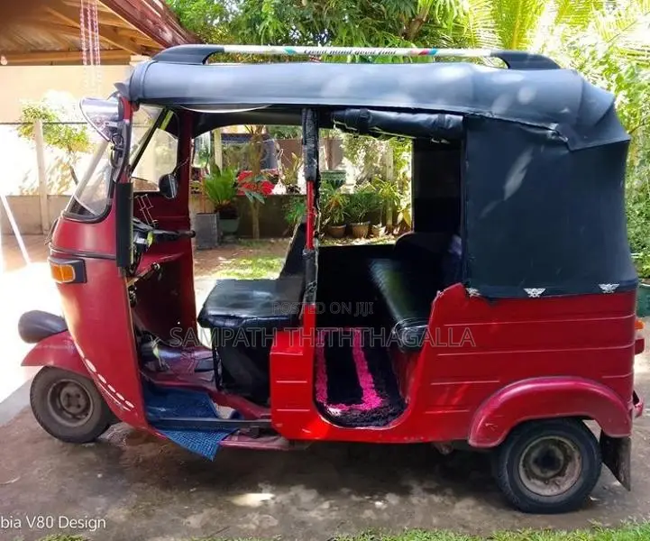 Bajaj RE 2009
