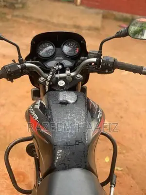 Bajaj Discover 2009
