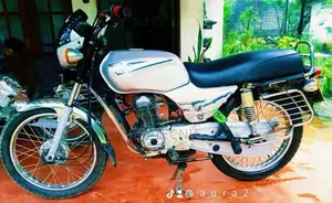 Bajaj Boxer 2004