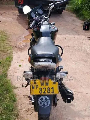 Bajaj RE 2011