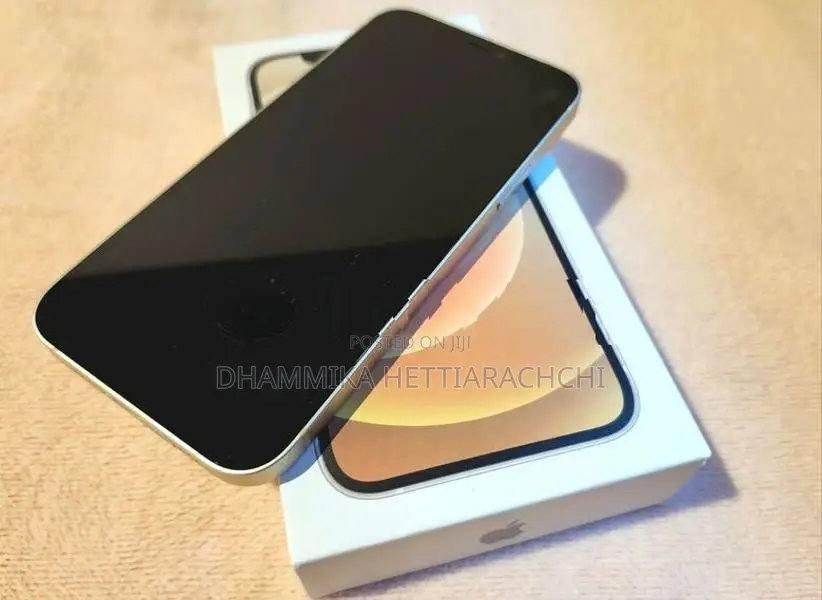 Apple iPhone 12 128GB (Used)