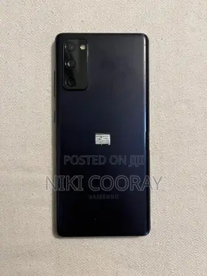 Samsung Galaxy S20FE (Used)