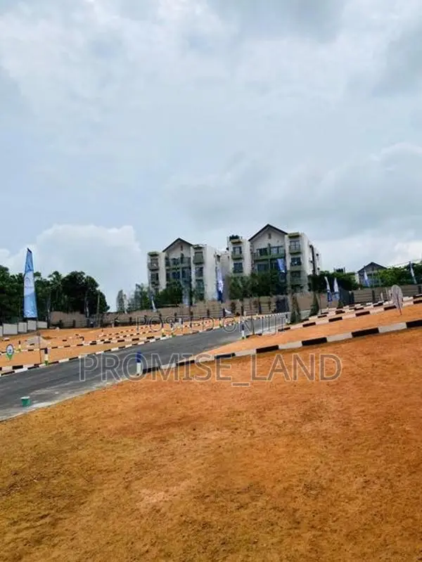 Valuable Land Plots Sale Athurugiriya Millennium City M20