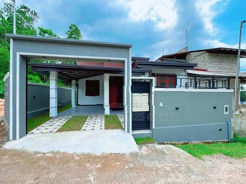 BRAND NEW 3 BEDROOMS HOUSE FOR SALE IN HOMAGAMA BERUKEYIYA