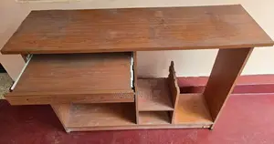 Piyestra Used Melamine Computer Table
