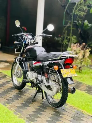 Bajaj CT100 2005