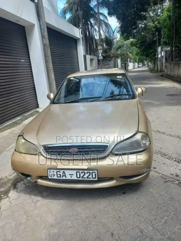 Kia Clarus 2000