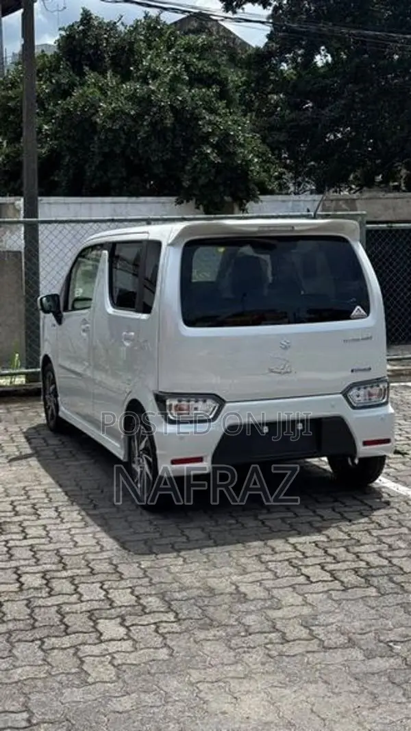 Suzuki Wagon R ZX Custom 2026