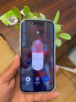 Apple iPhone 15 Pro (Used)