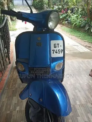 Bajaj Classic SL 2000