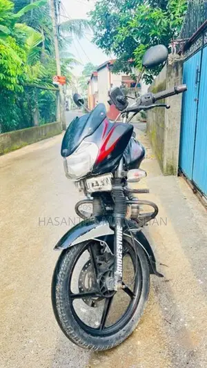 Bajaj Discover 2010