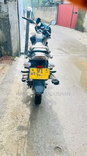 Bajaj Discover 2010