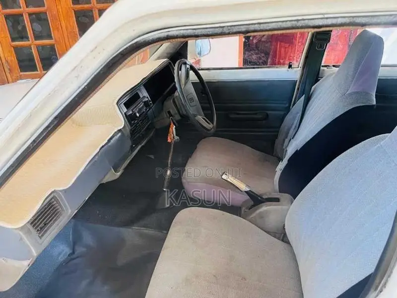 Toyota Corolla GL Model 1987