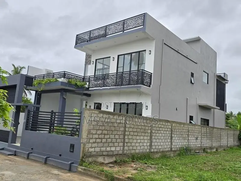Residence Area Brand New 2 Story House For Sale In Negombo