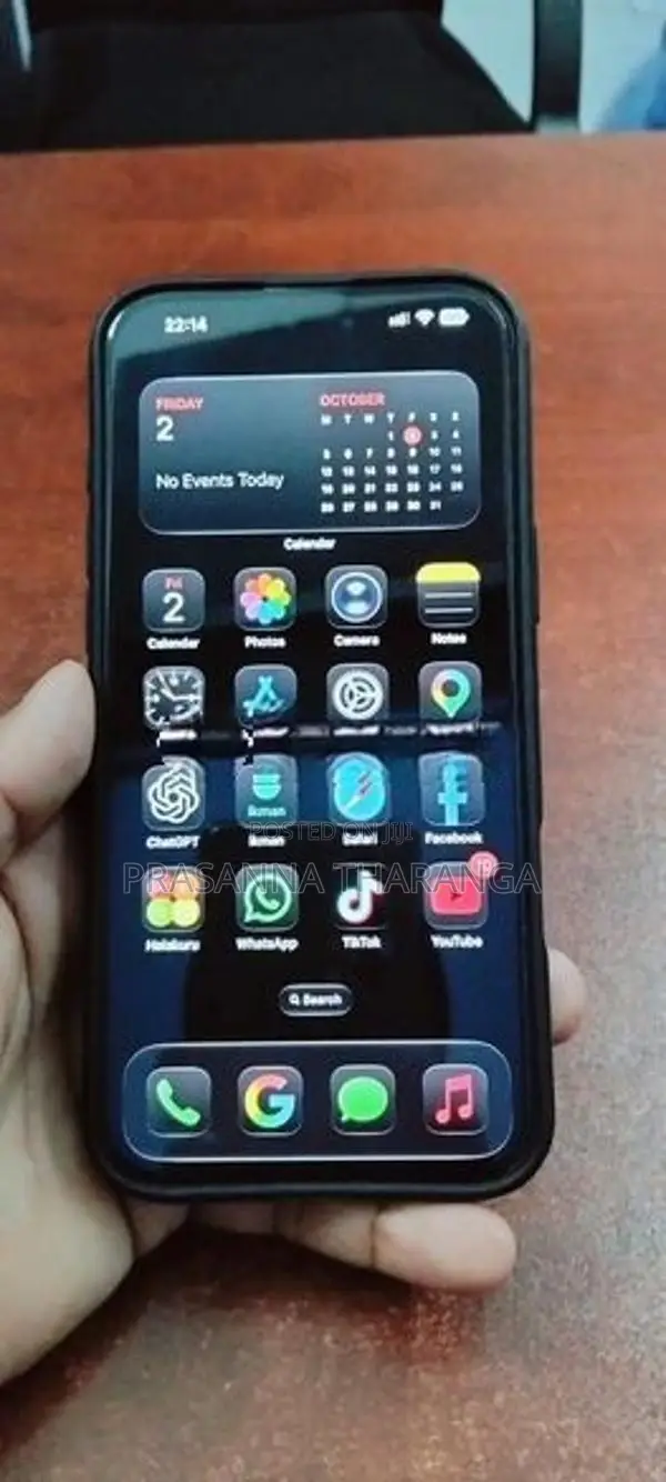 Apple iPhone 16 Pro Max 256GB (Used)