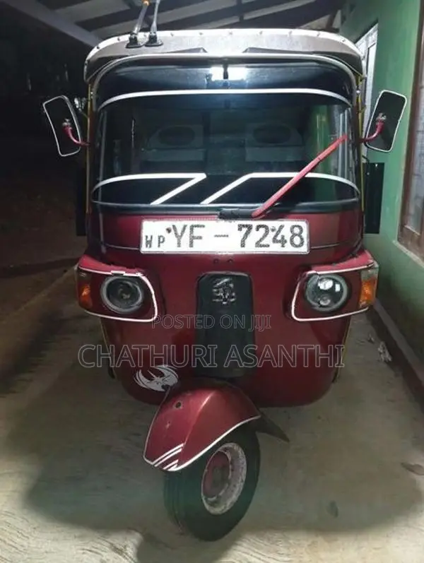 Bajaj RE 2013