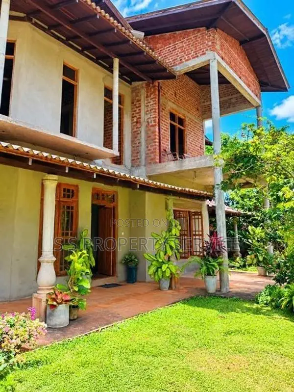 Two-Story House For Sale On Tissa Road, Ranna (Ssph-469) In Tangalla