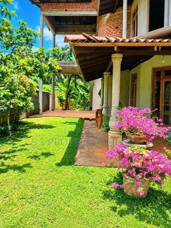 Two-Story House For Sale On Tissa Road, Ranna (Ssph-469) In Tangalla