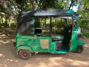 Bajaj RE Three Wheelers 2021