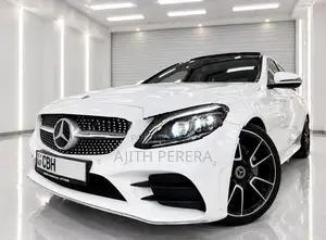 Mercedes Benz C200 AMG HIGHEST SPEC 2019