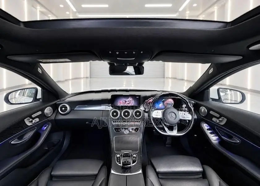 Mercedes Benz C200 AMG HIGHEST SPEC 2019
