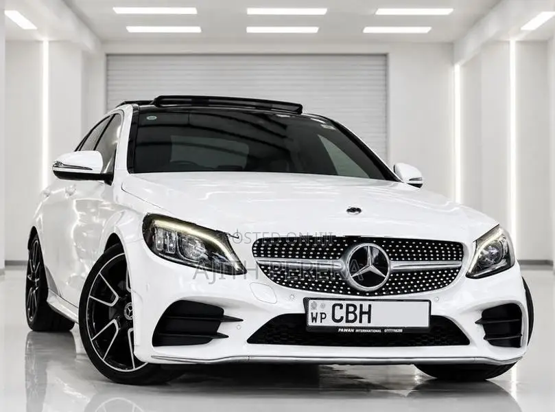Mercedes Benz C200 AMG HIGHEST SPEC 2019