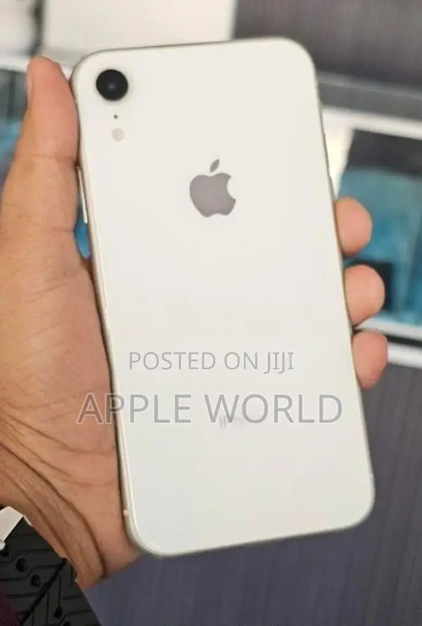 Apple iPhone XR 64GB (Used)
