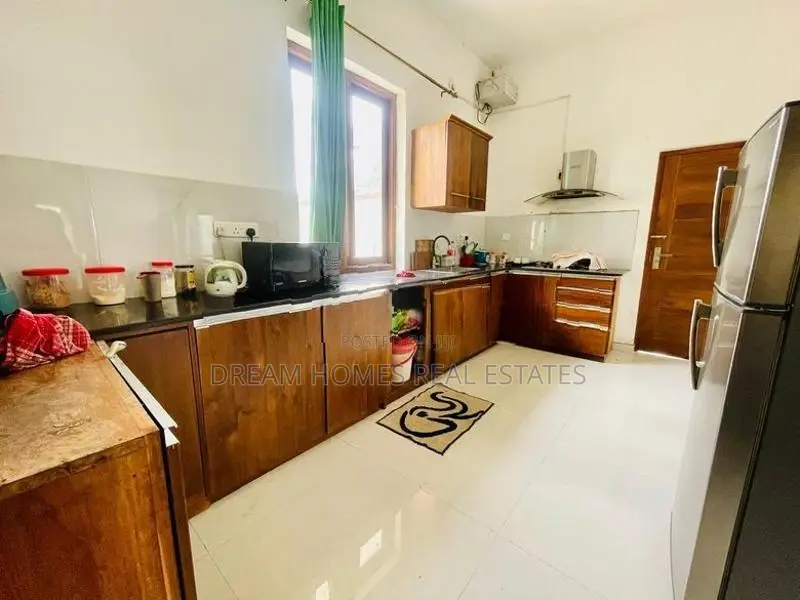 Modern 4-Bedroom House With Rooftop Solar Power In Nagoda, Kandana