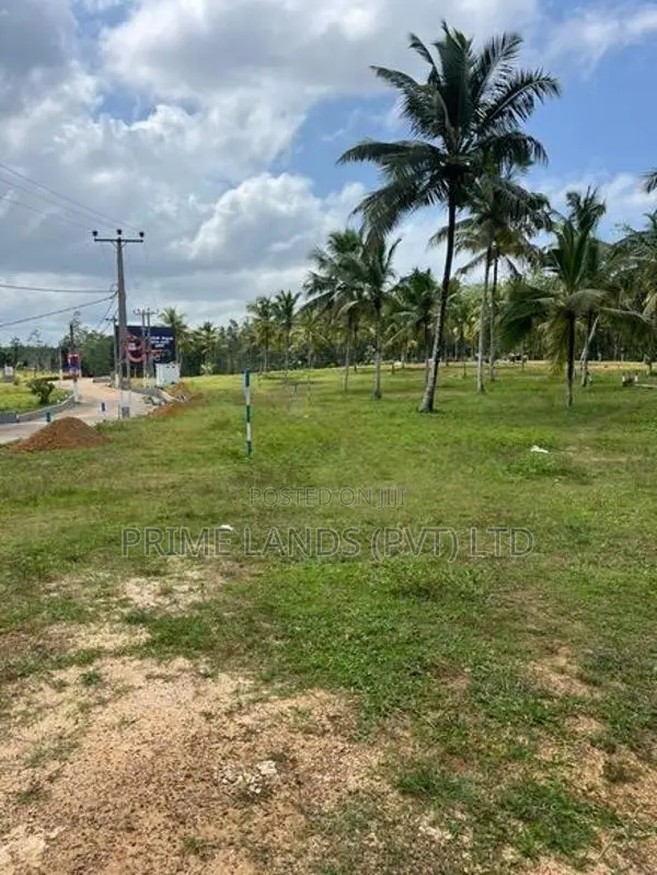 Land for Sale Aluthgama