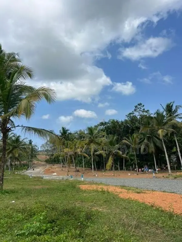 Land for Sale Aluthgama