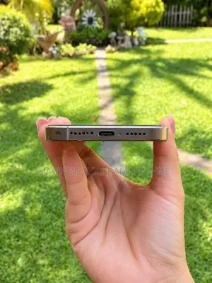Apple iPhone 16 Pro 256GB (Used)
