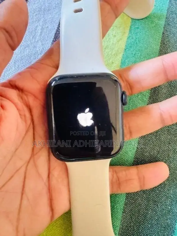 Apple Watch SE 3 (GPS)