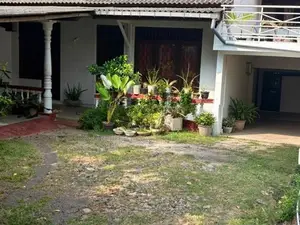 Land with Old House for Sale in Pitakotte, Kotte