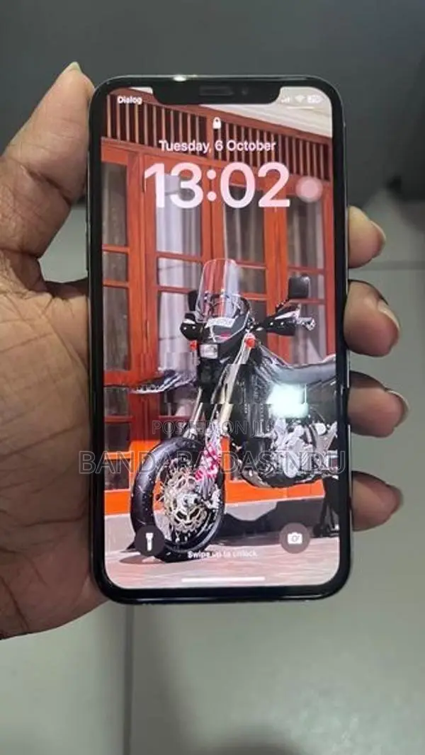 Apple iPhone X (Used)