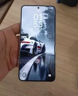 Samsung Galaxy S25 (Used)