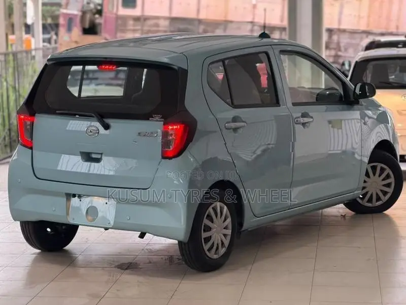 Daihatsu Mira Es Safety L GRADE 2025
