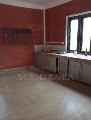Fully Furnished 3 BR Apartment IN Pannipitiya
