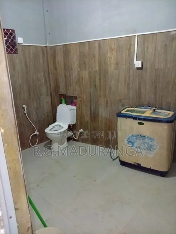 Fully Furnished 3 BR Apartment IN Pannipitiya