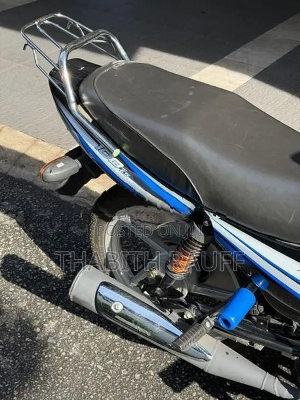 Bajaj CT100 2026