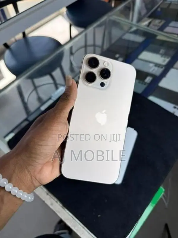 Apple iPhone 16 Pro Max (Used)