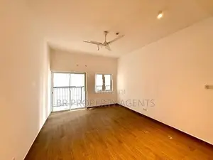 Apartment for Sale in Colombo 09