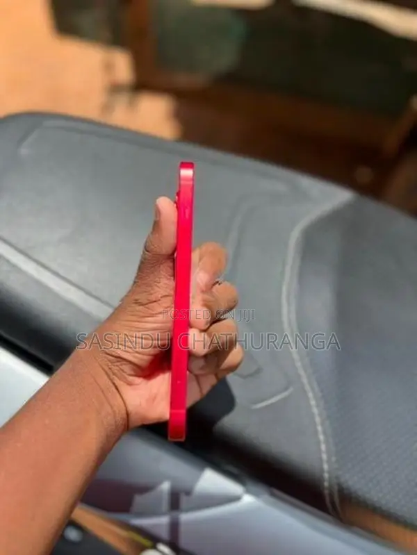Apple iPhone 14 (Used)