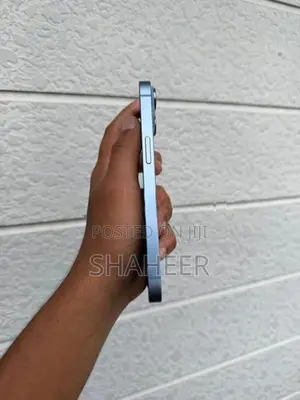 Apple iPhone 14 (Used)