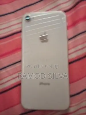 Apple iPhone 8 (Used)