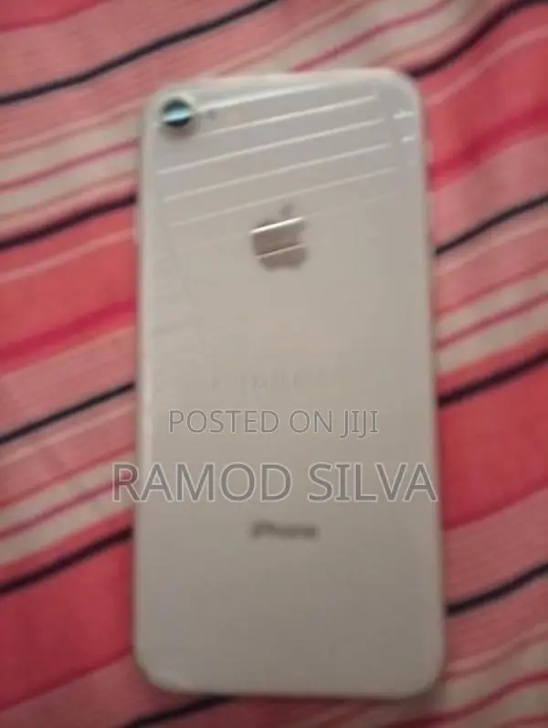 Apple iPhone 8 (Used)