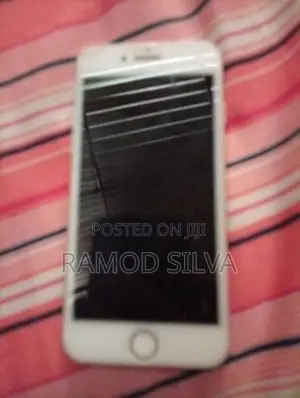 Apple iPhone 8 (Used)