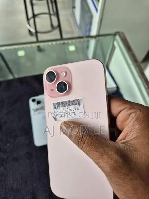 Apple iPhone 15 (Used)