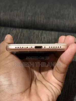 Apple iPhone 8 (Used)